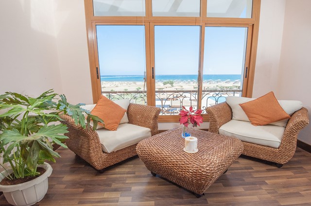 Lahami Bay Beach Resort & Gardens